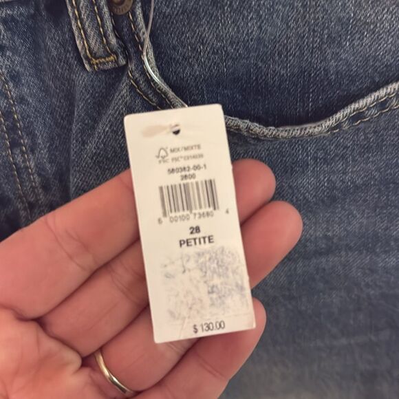 Banana Republic Women's High-Rise Relaxed Bootcut Jeans Medium Wash Size 28P NWT - Picture 6 of 8